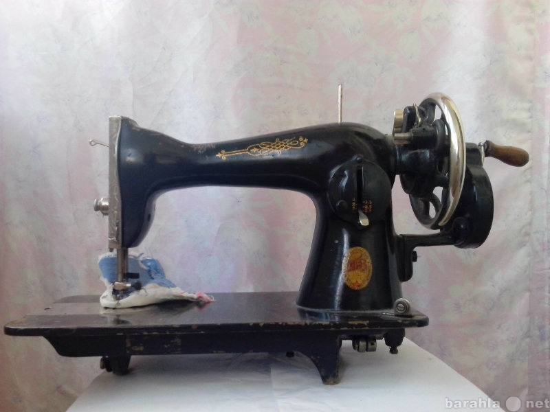 Продам: Механическая швейная машинка