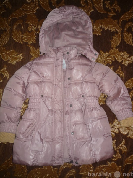 Продам: Куртка теплая на осень на дев. 4-5 лет