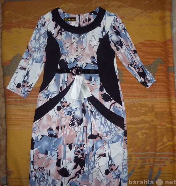 Продам: новое платье р-р 52