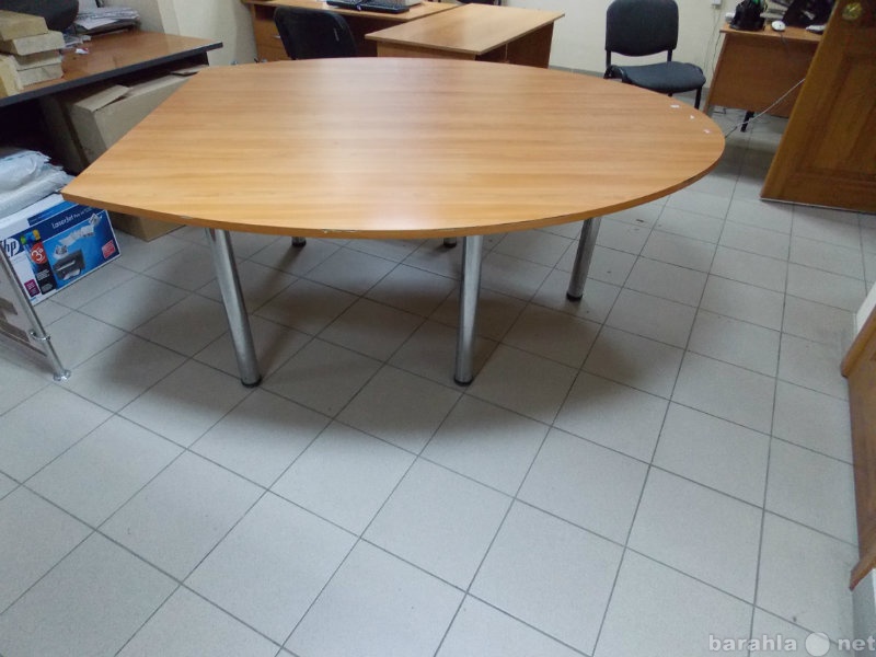 Продам: Большой стол