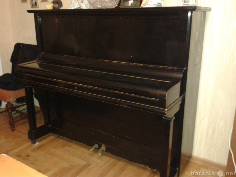Отдам даром: немецкое антикварное пианино FIEDLER