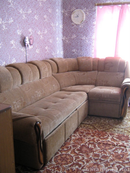 Продам: Угловой диван с креслом