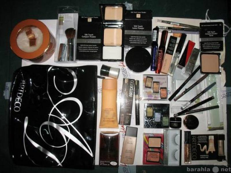 Продам: Artdeco набор для макияжа из 36-и позици