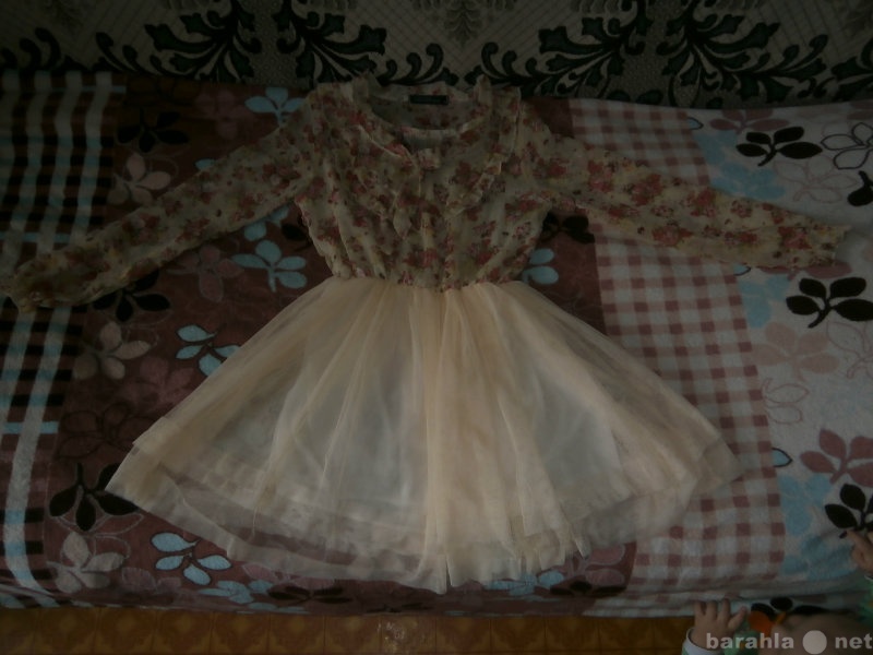 Продам: новое платье