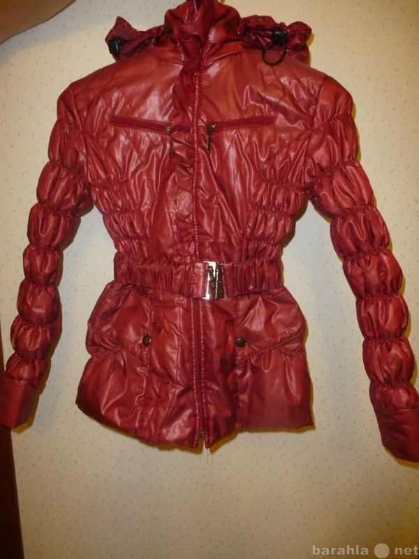 Продам: демисезонная куртка