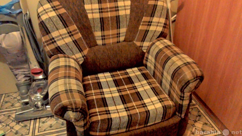 Продам: диван+кресла кровать