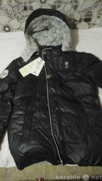 Продам: Куртка зимняя (новая) 152см
