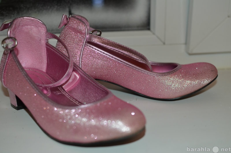 Продам: туфельки на новый год