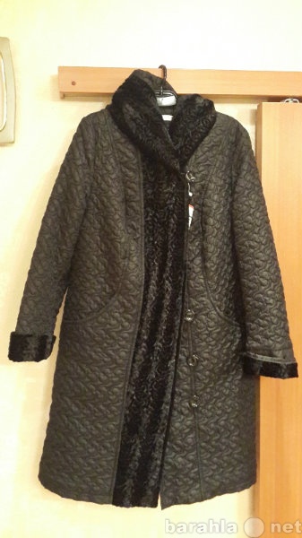 Продам: Пальто на двойном синтепоне, размер 56