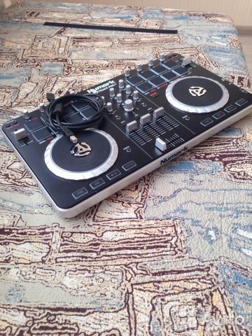 Продам: Продам DJ USB контролер NUMARK MIX TRACK