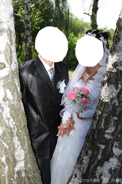 Продам: Свадебное платье и костюм