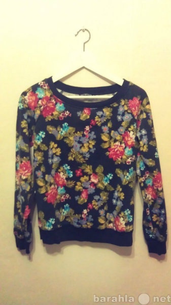 Продам: Пуловер TERRANOVA с цветочным принтом