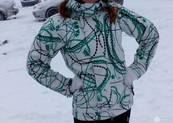 Продам: Горнолыжная/сноубордическая куртка