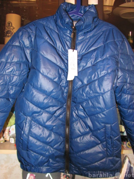 Продам: Новая мужская осенне-весенняя куртка