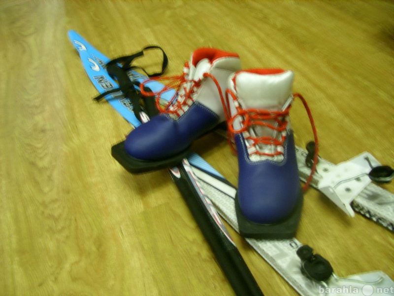 Продам: лыжные ботинки