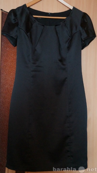 Продам: Платье черное классика