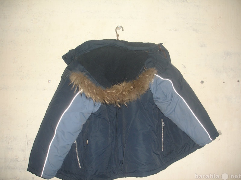Продам: Куртка зимняя детская, б/у