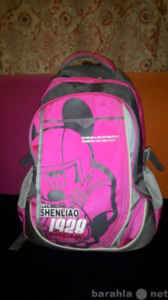 Продам: Рюкзак серого цвета с розовыми вставкам