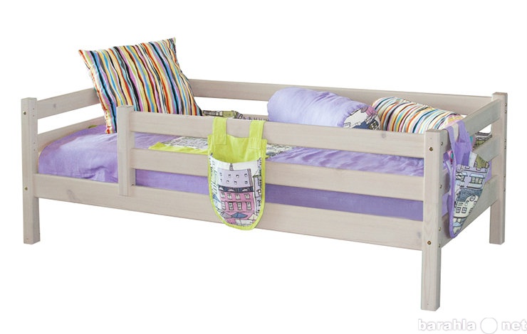 Продам: Кровать Соня с защитой по периметру