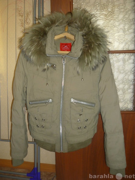 Продам: Куртка размер 44