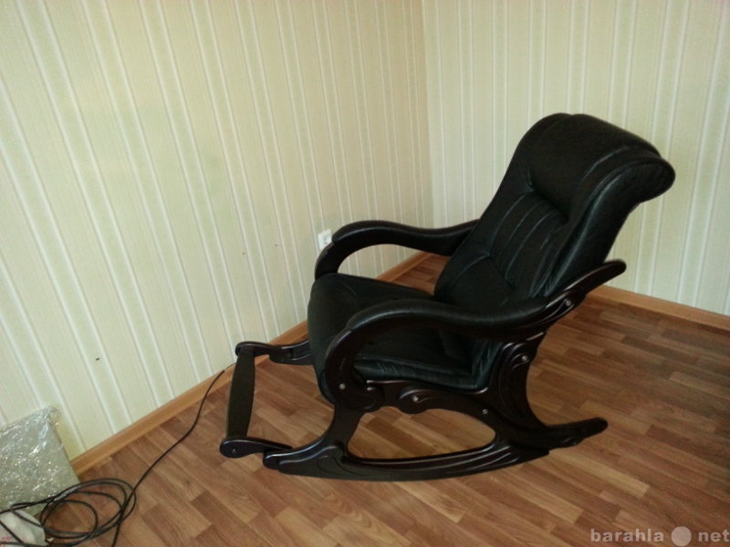 Продам: большое кресло-качалка