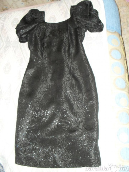 Продам: Платье нарядное женское