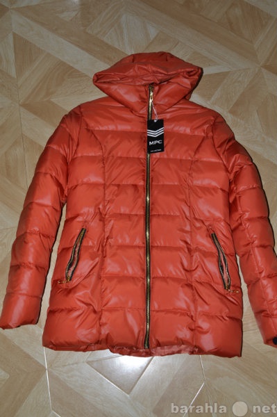 Продам: Новая осенне весенняя куртка,48 размер.