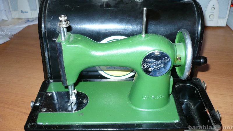 Продам: швейная машинка