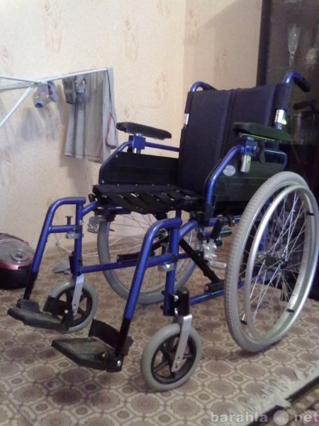 Продам: Кресло-коляска для инвалидов Армед 5000