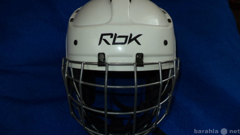 Продам: Хоккейный шлем с решеткой детский