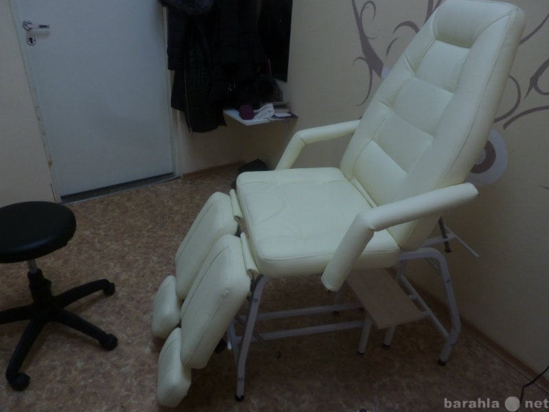 Продам: кресло педикюрно-косметологическое
