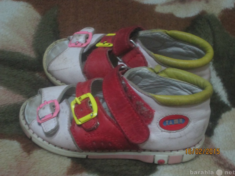 Продам: Детская ортопедическая обувь для девочки