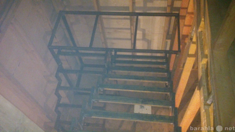 Продам: лестница на сварном каркасе