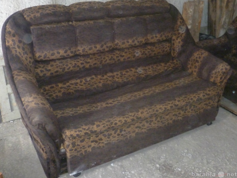 Продам: диван раскладной, 2 кресла