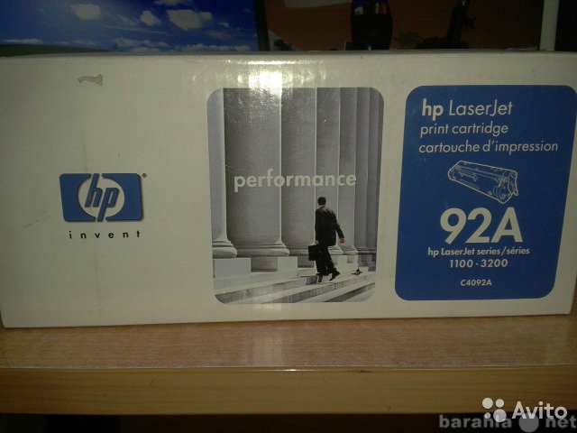 Продам: Картридж HP C4092A