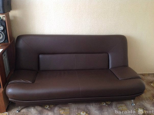 Продам: Продам диван темно коричневого цвета в х