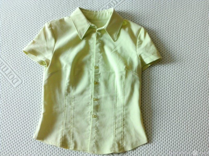 Продам: Зелёная блузка