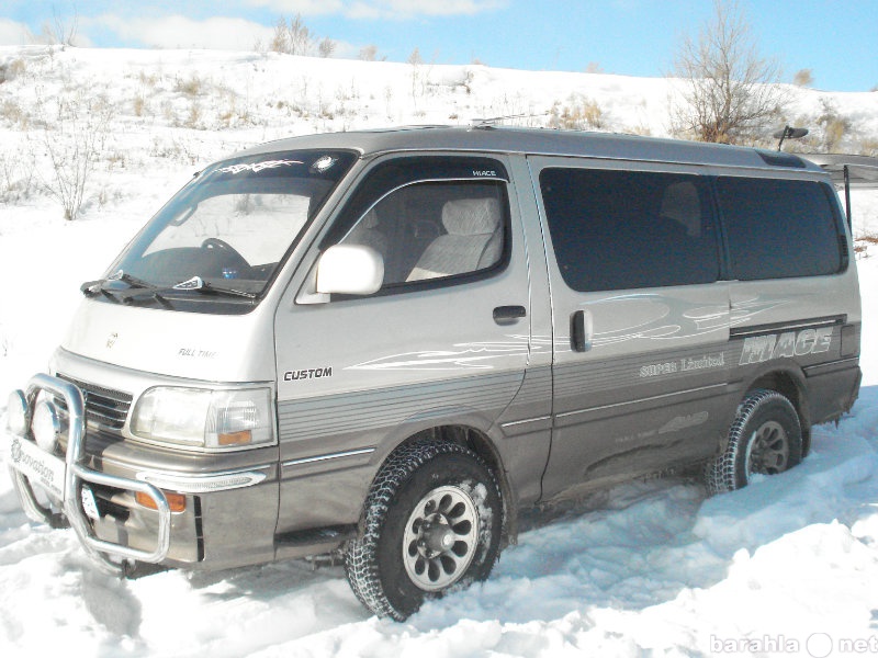 4 вд бу. Toyota Hiace 4wd. Тойота минивэн 4вд. Тойота Хайс микроавтобус 80. Тойота 8 мест микроавтобус 4вд.