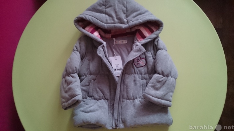 Продам: Демисезонная куртка для девочки р. 92