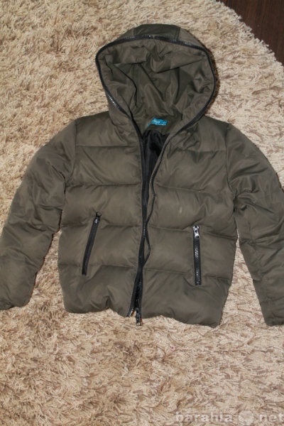 Продам: Продам фирменную куртку и полукомбинизон