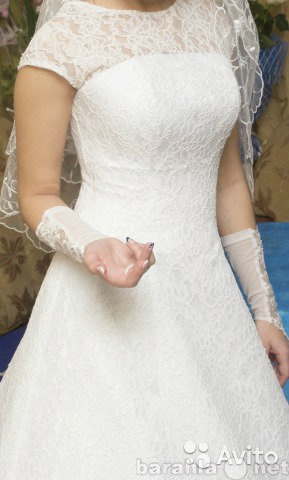 Продам: Свадебное платье, вместе с шубкой
