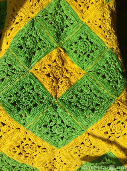 Продам: вязаное покрывало