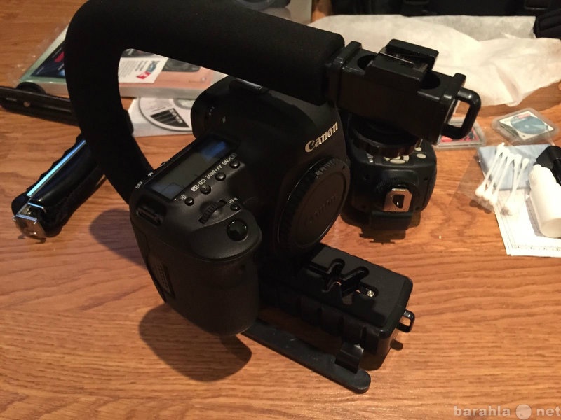 Продам: Canon EOS 5D MARK III + EF 24 - 105 Lens
