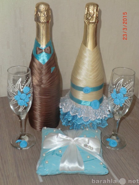 Продам: Свадебные бокалы, шампанское набором