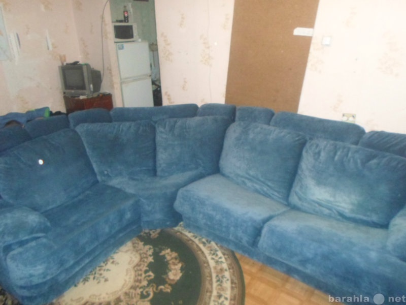Продам: Продам большой диван