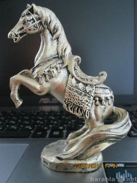 Продам: Сувенир, предмет коллекционирования конь