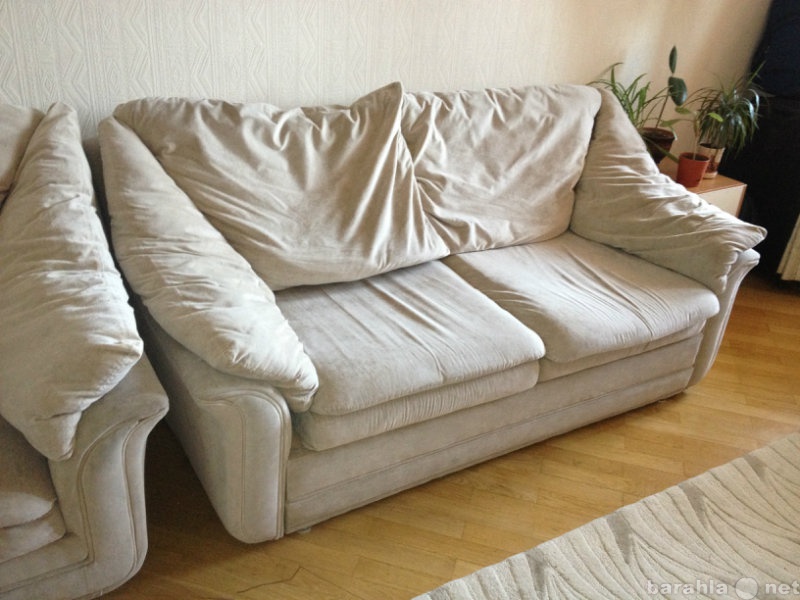 Продам: Продам диван и 2 кресла бу, 5000 за всё