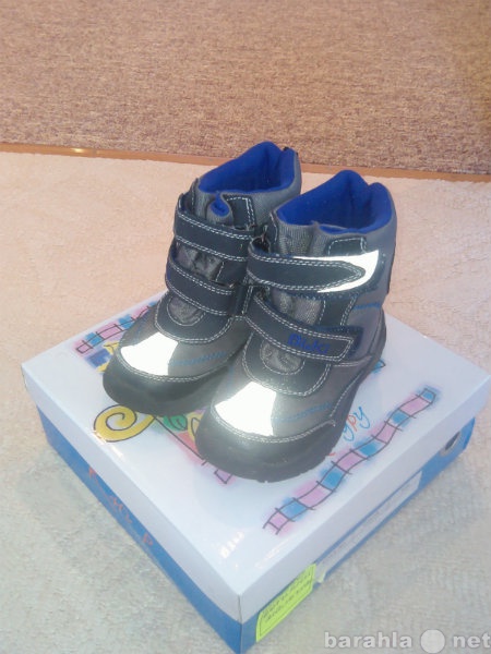 Продам: Детские осеннии ботинки