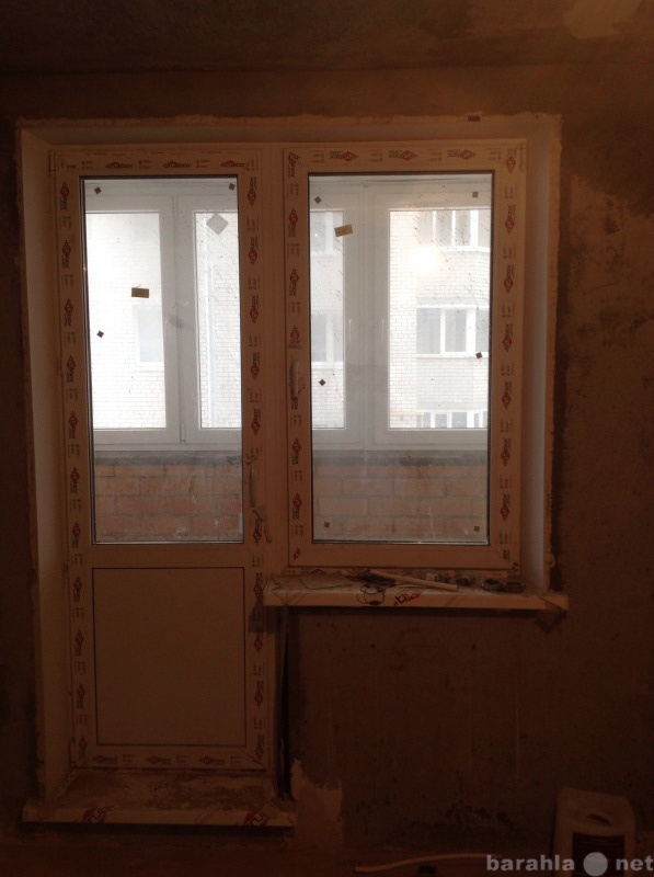 Продам: Окно с балконной дверью пвх новое