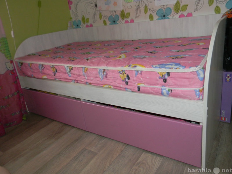 Продам: кровать детская 160 на 80